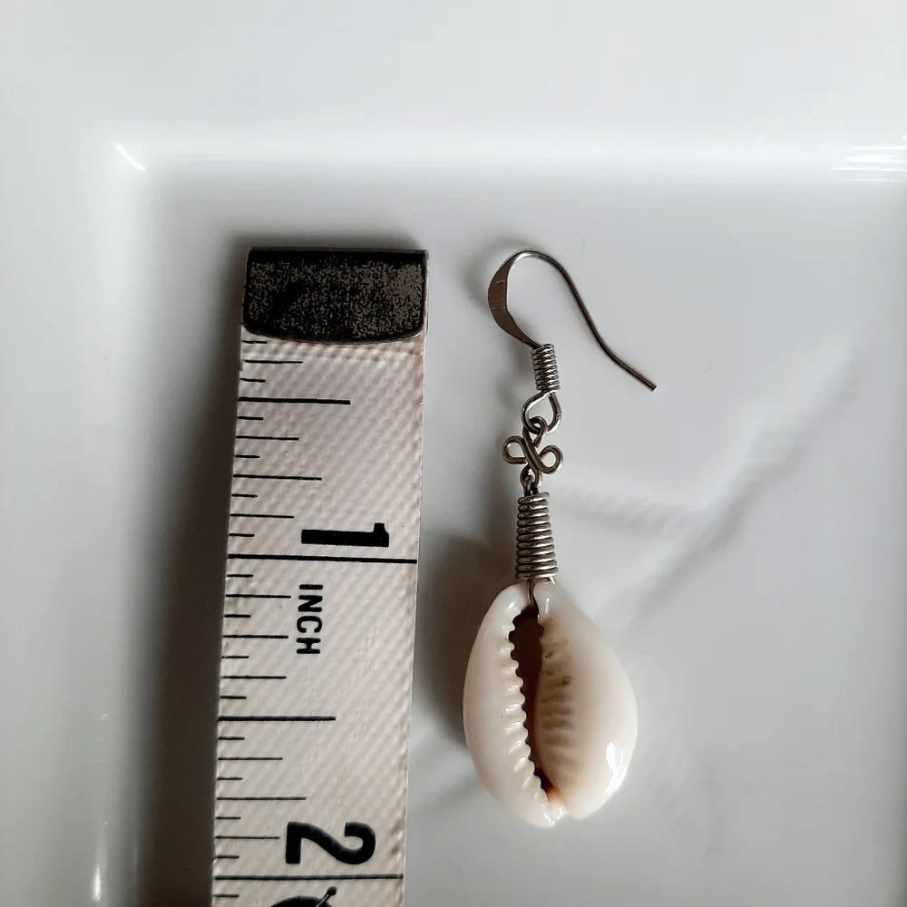 ⭐️5/$20 (2) Beach Boho Earrings Bundle - Picture 5 of 7